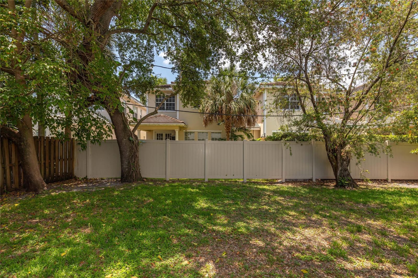 1524 SW 22nd Street — photo 4