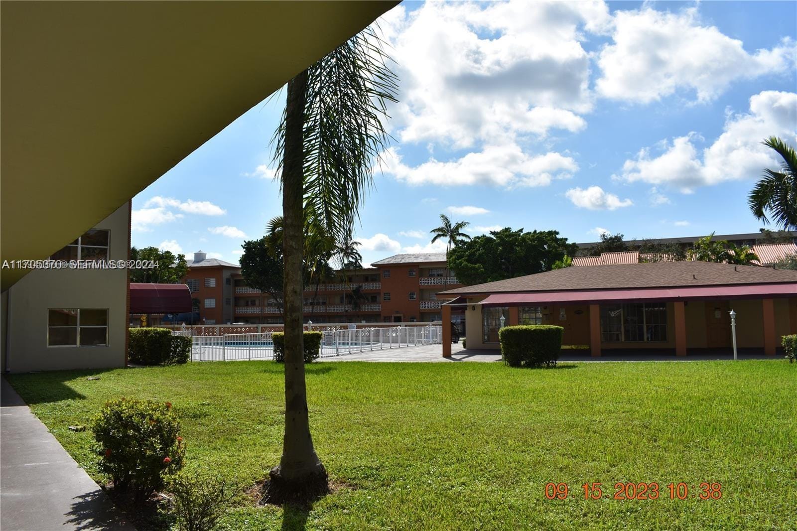 11855 NE 19th Drive 8, North Miami, FL 33181 photo 17