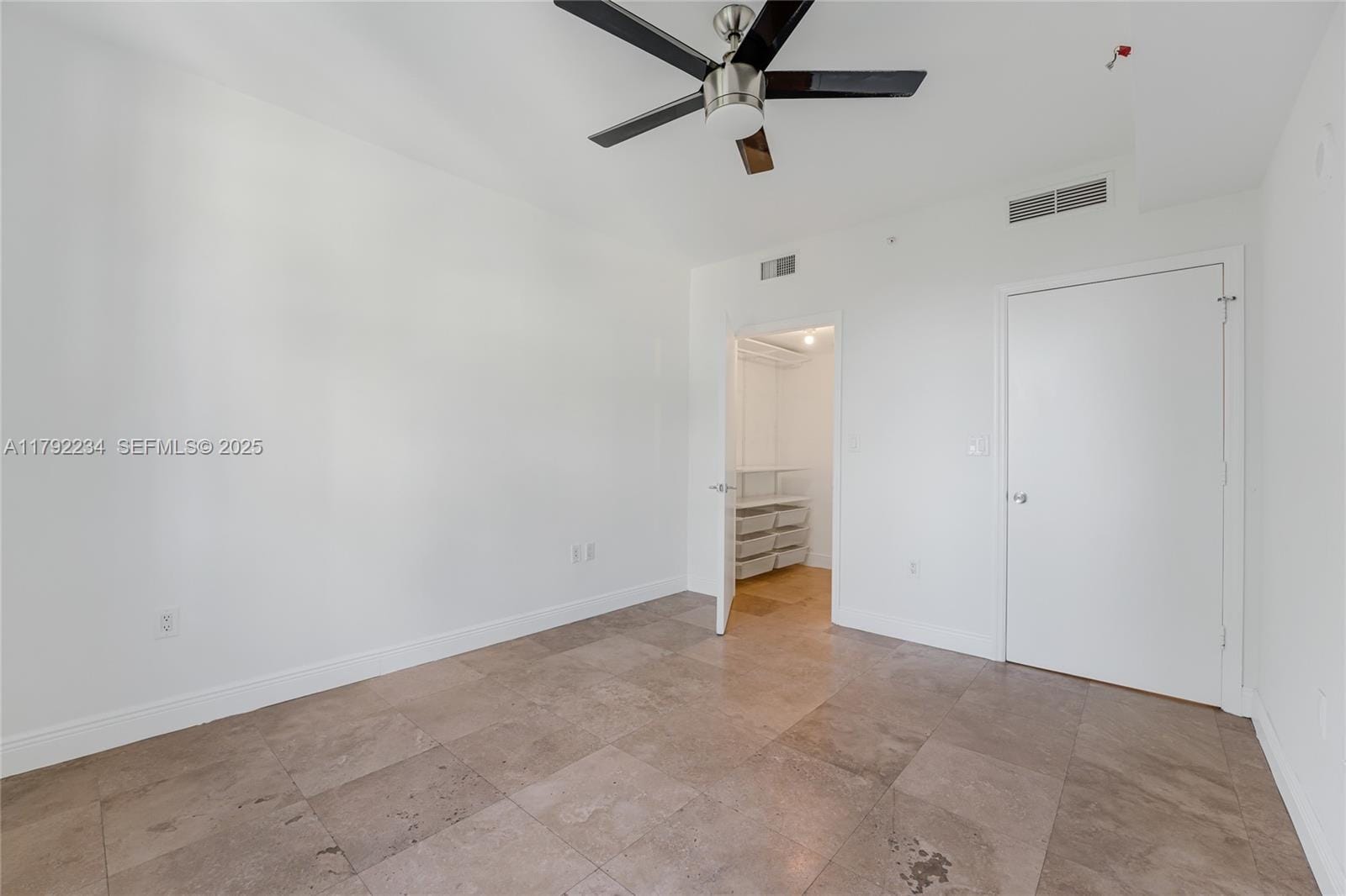 19900 E Country Club Drive 612, Aventura, FL 33180 photo 18
