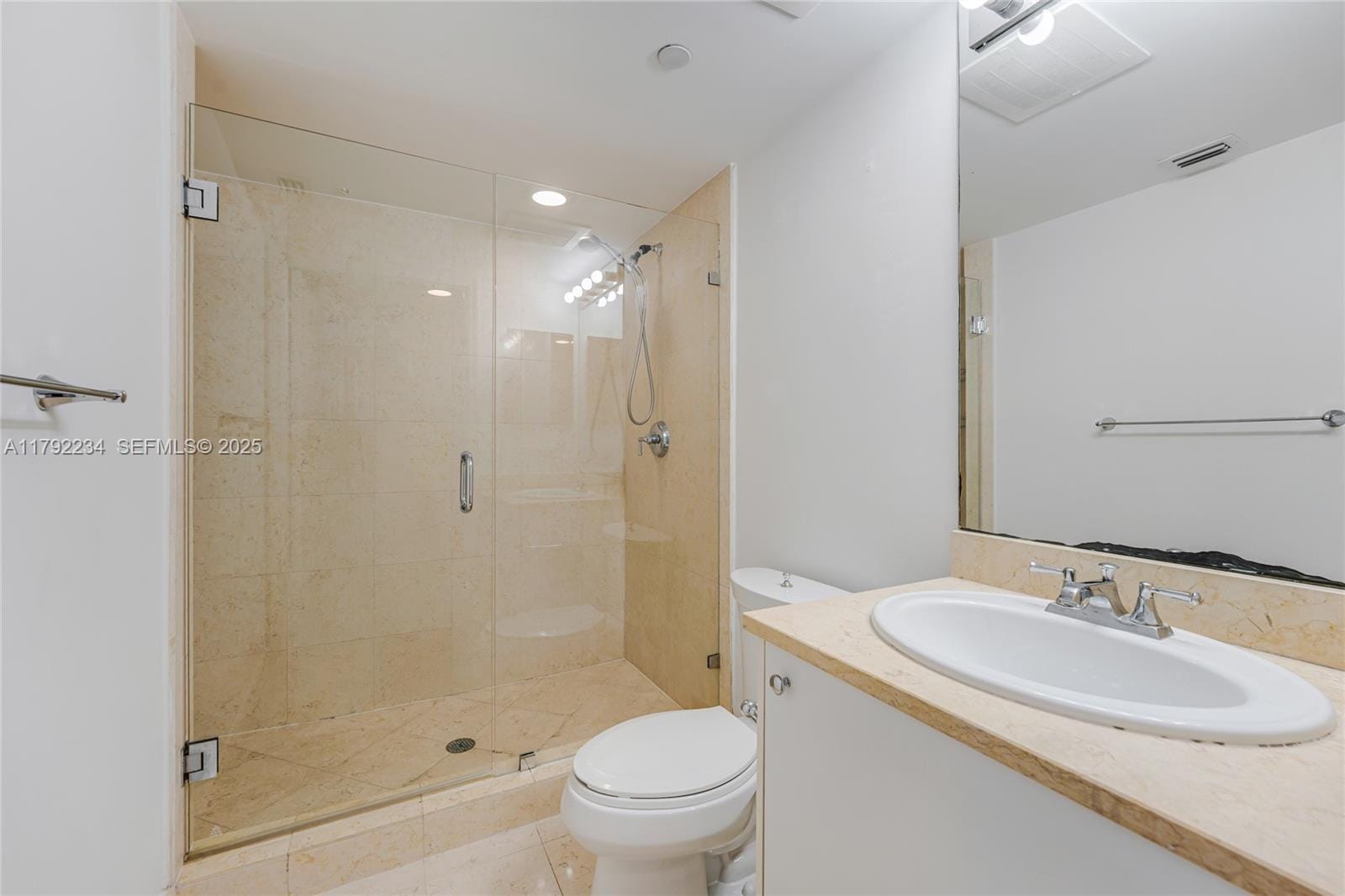 19900 E Country Club Drive 612, Aventura, FL 33180 photo 21