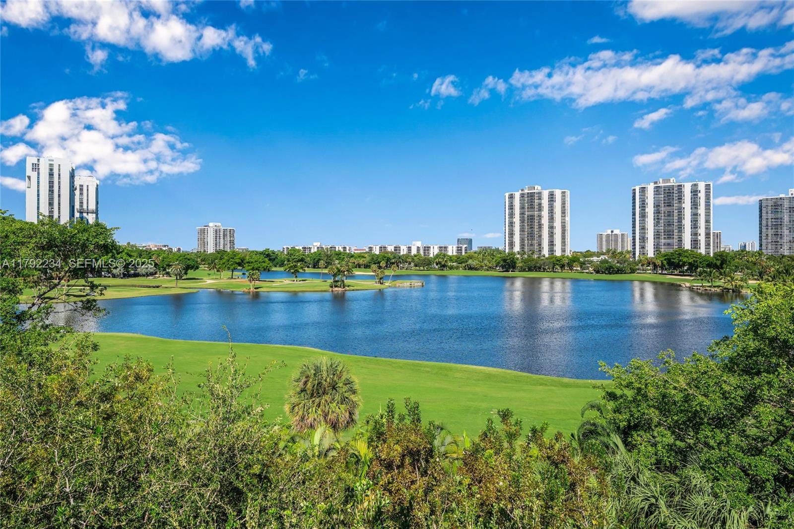 19900 E Country Club Drive 612, Aventura, FL 33180 photo 23