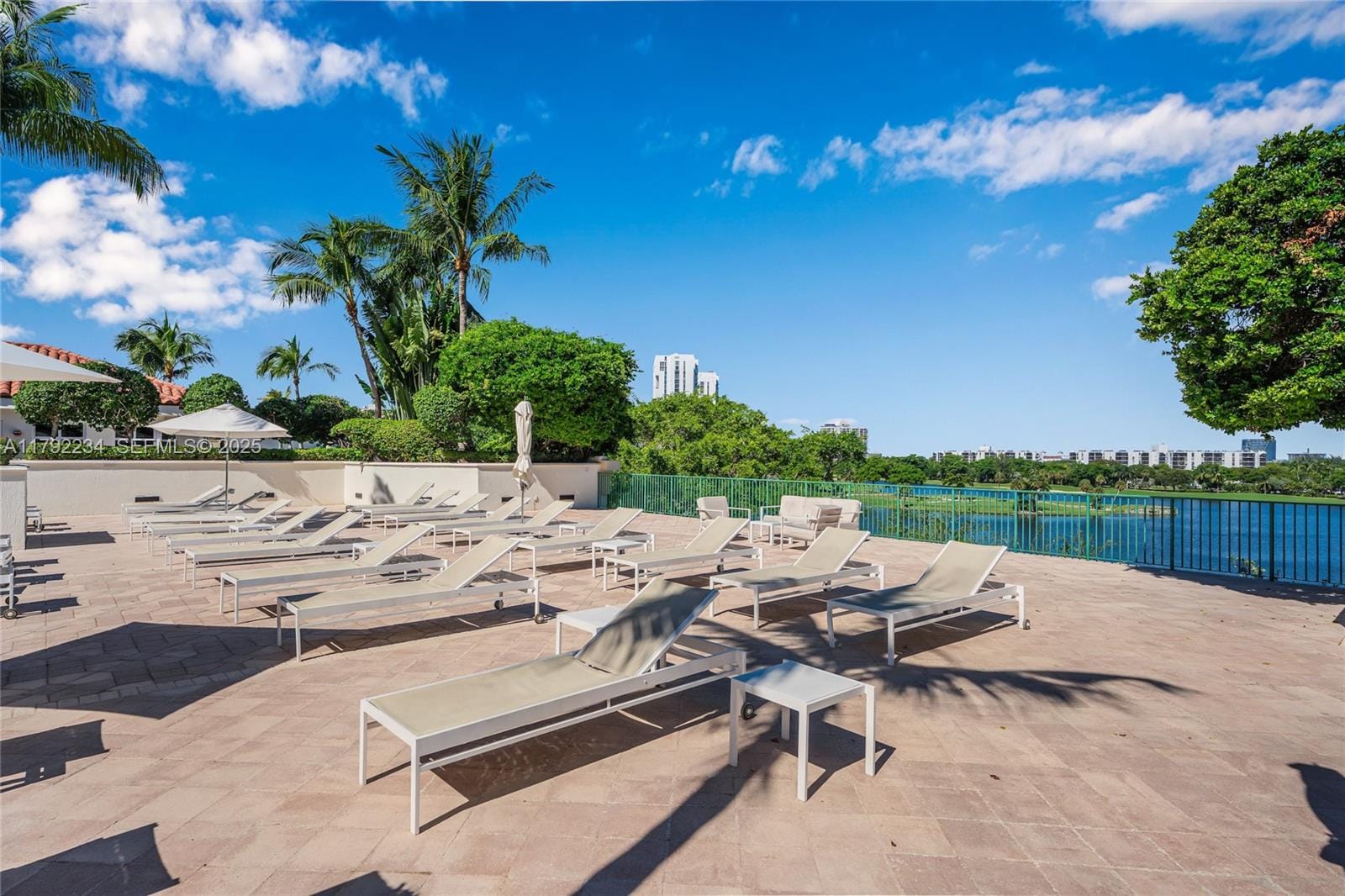 19900 E Country Club Drive 612, Aventura, FL 33180 photo 24