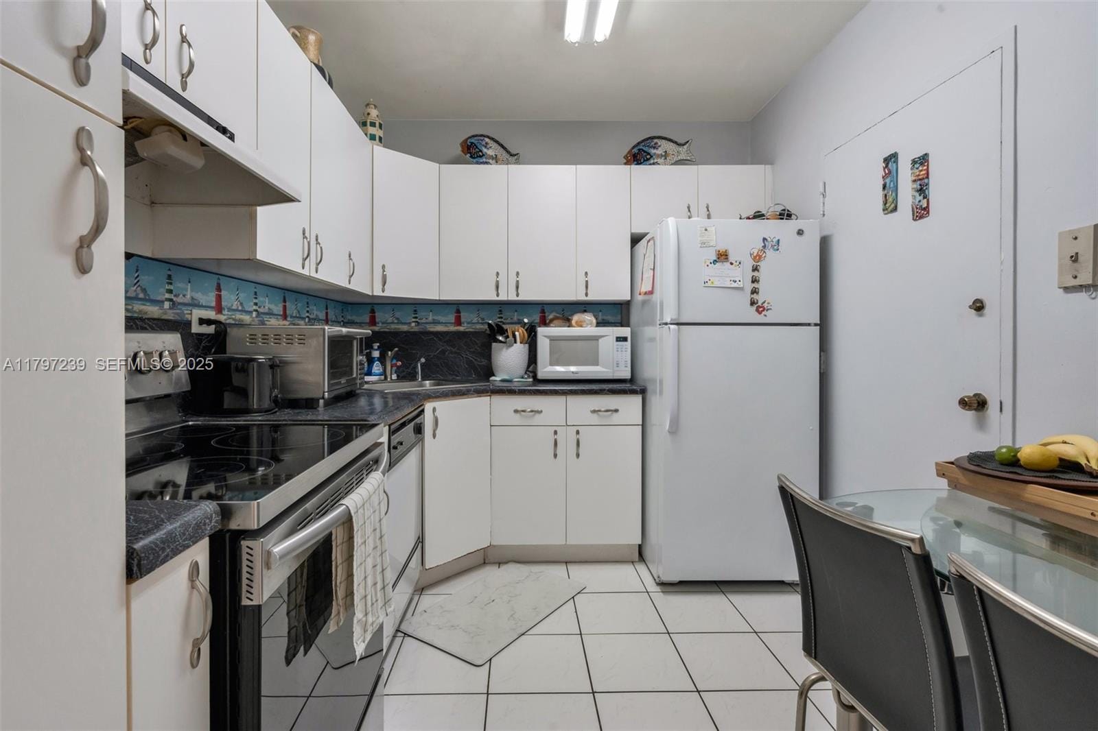 5601 Collins Avenue 615, Miami Beach, FL 33140 photo 13