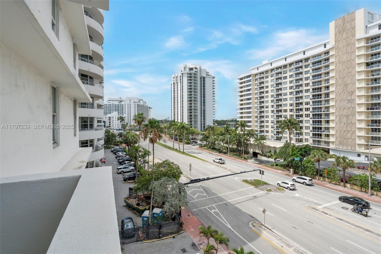 5601 Collins Avenue 615 — photo 6