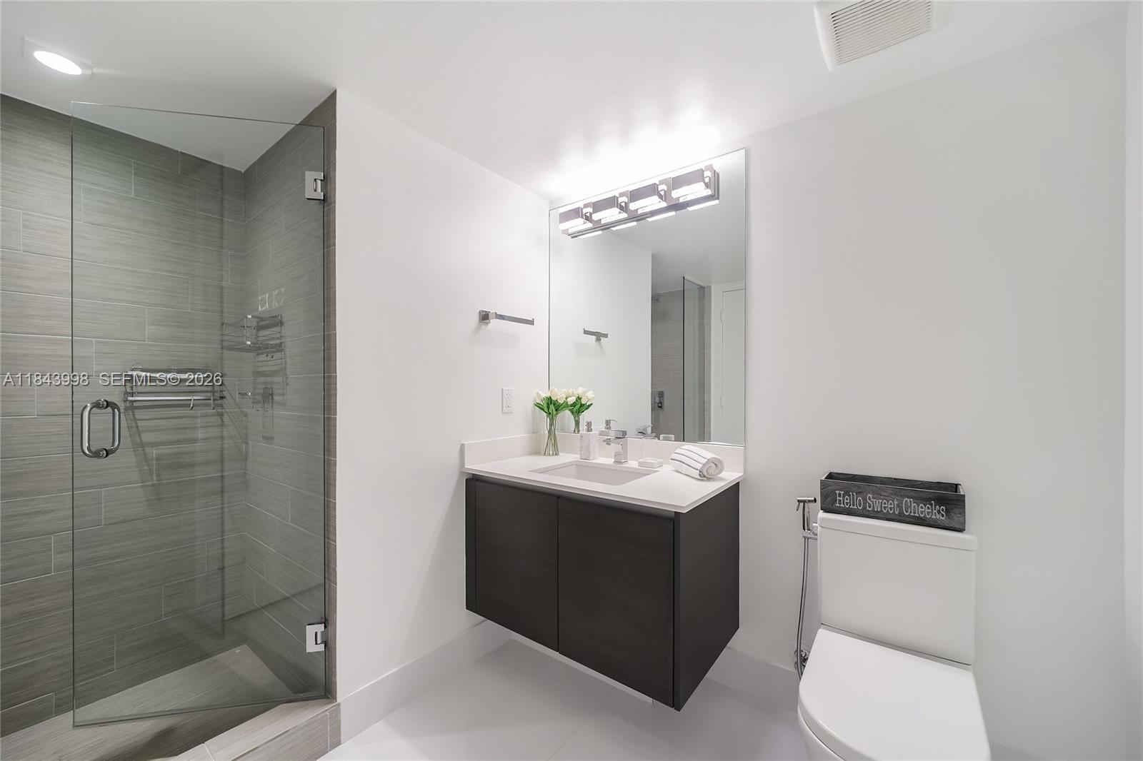 300 Sunny Isles Boulevard 42203, Sunny Isles Beach, FL 33160 photo 23