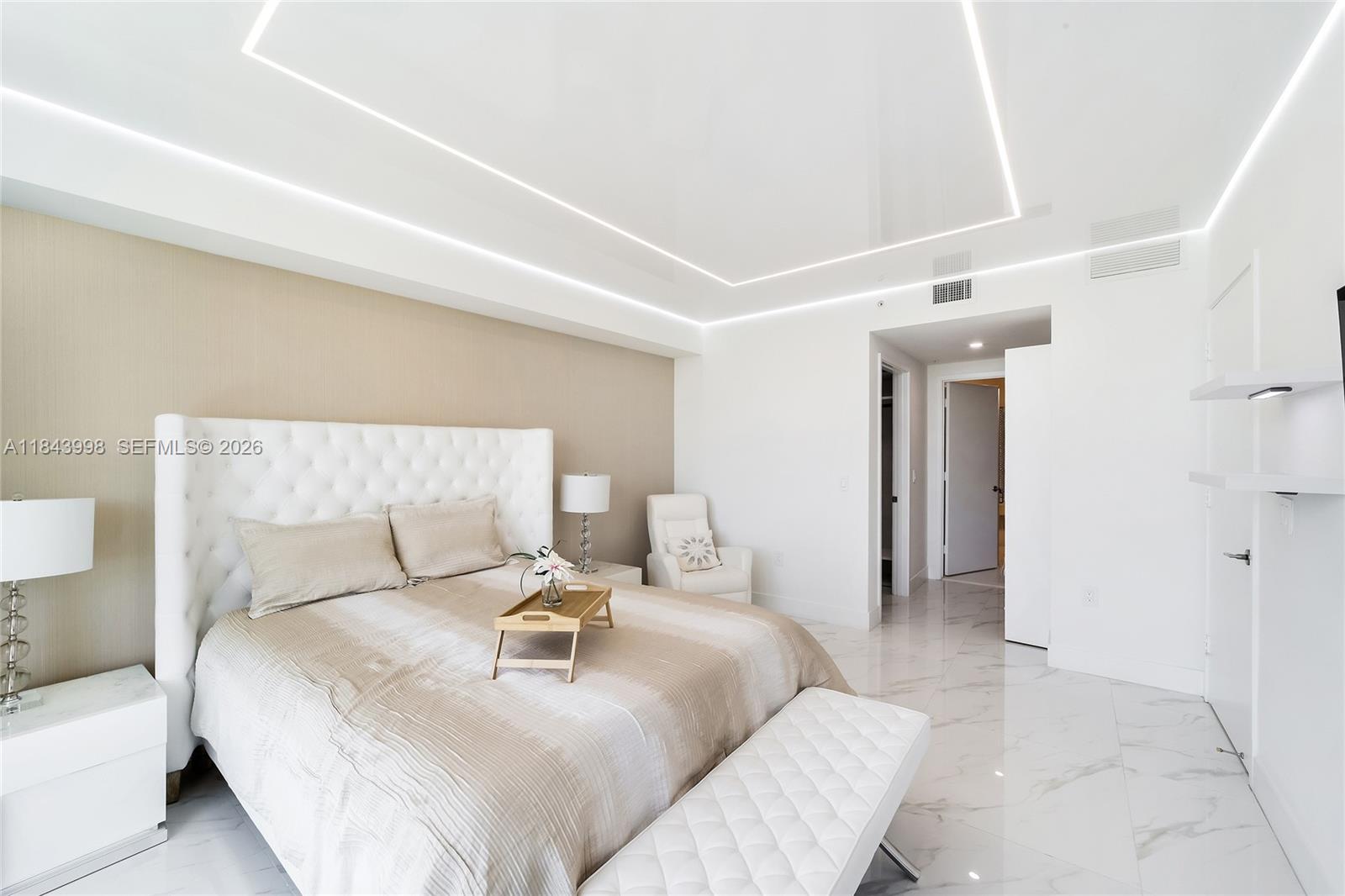 300 Sunny Isles Boulevard 42203, Sunny Isles Beach, FL 33160 photo 26