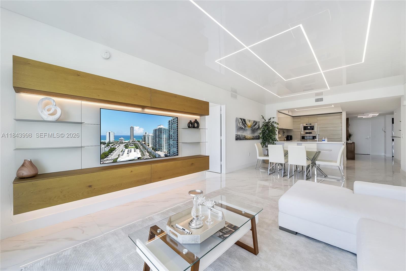 300 Sunny Isles Boulevard 42203 — photo 4