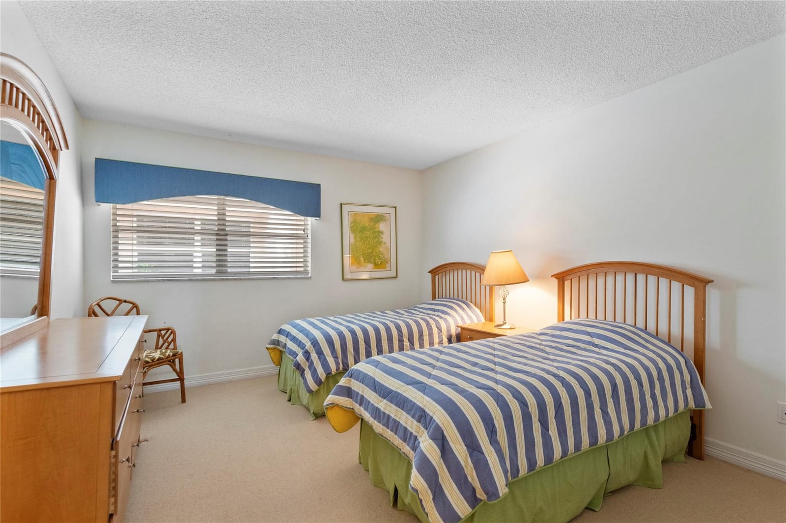 3753 Oaks Clubhouse Drive 3753, Pompano Beach, FL 33069 photo 13