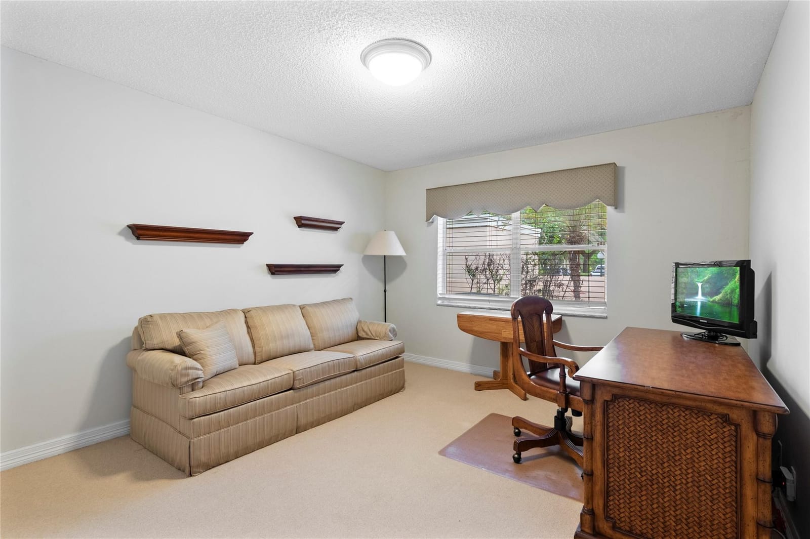 3753 Oaks Clubhouse Drive 3753, Pompano Beach, FL 33069 photo 16