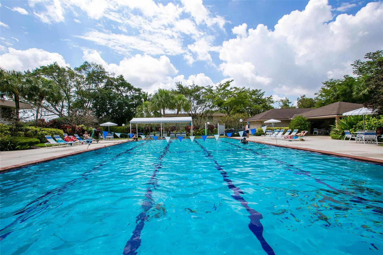 3753 Oaks Clubhouse Drive 3753, Pompano Beach, FL 33069 photo 19