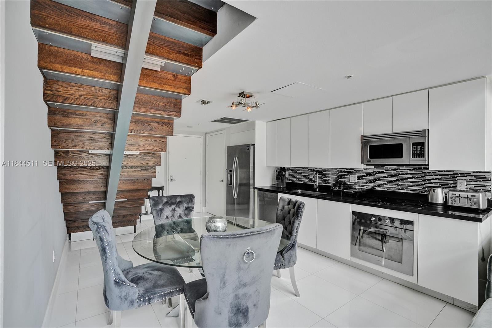 92 SW 3rd Street 905, Miami, FL 33130 photo 15