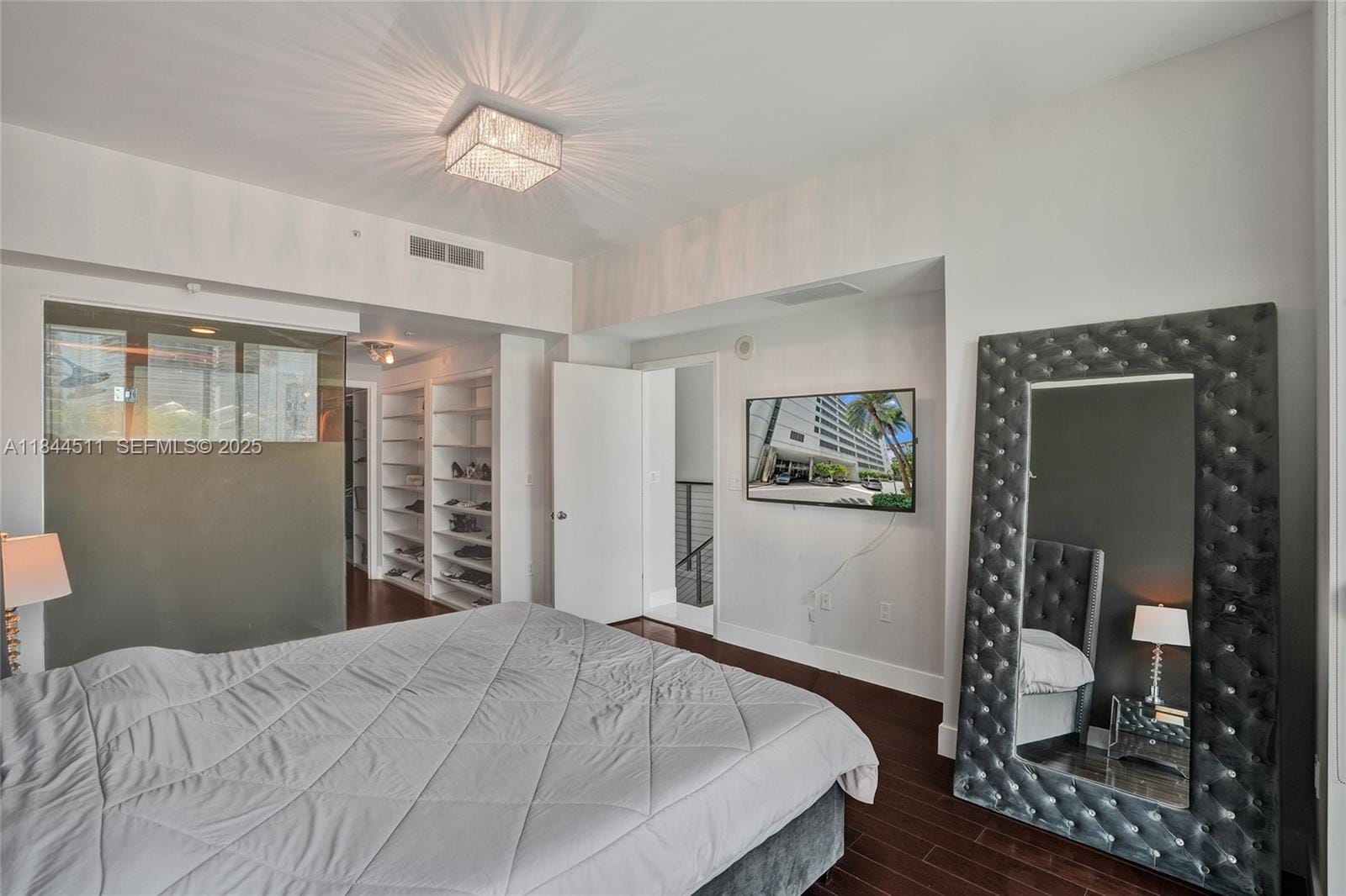92 SW 3rd Street 905, Miami, FL 33130 photo 21