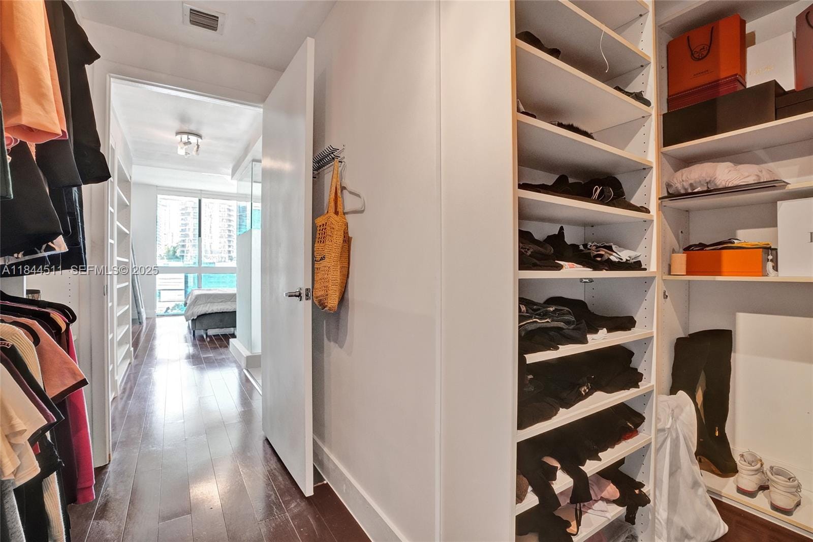 92 SW 3rd Street 905, Miami, FL 33130 photo 26