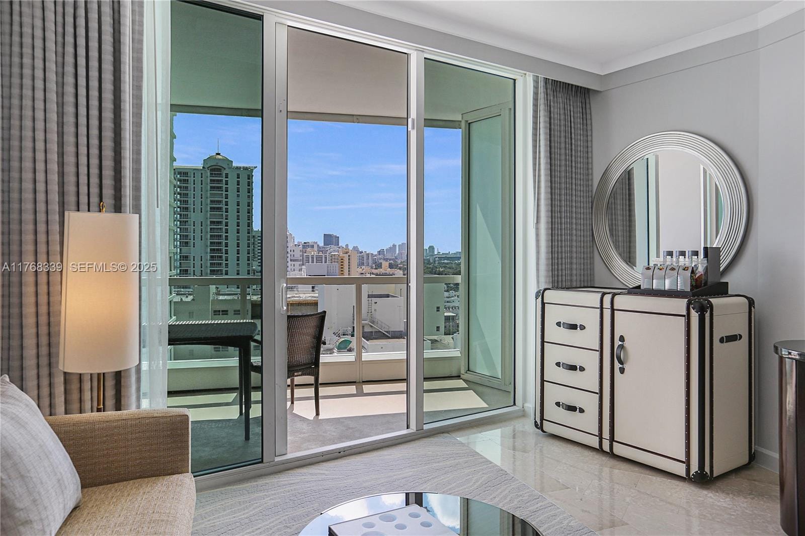 4391 Collins Avenue 1415 — photo 4