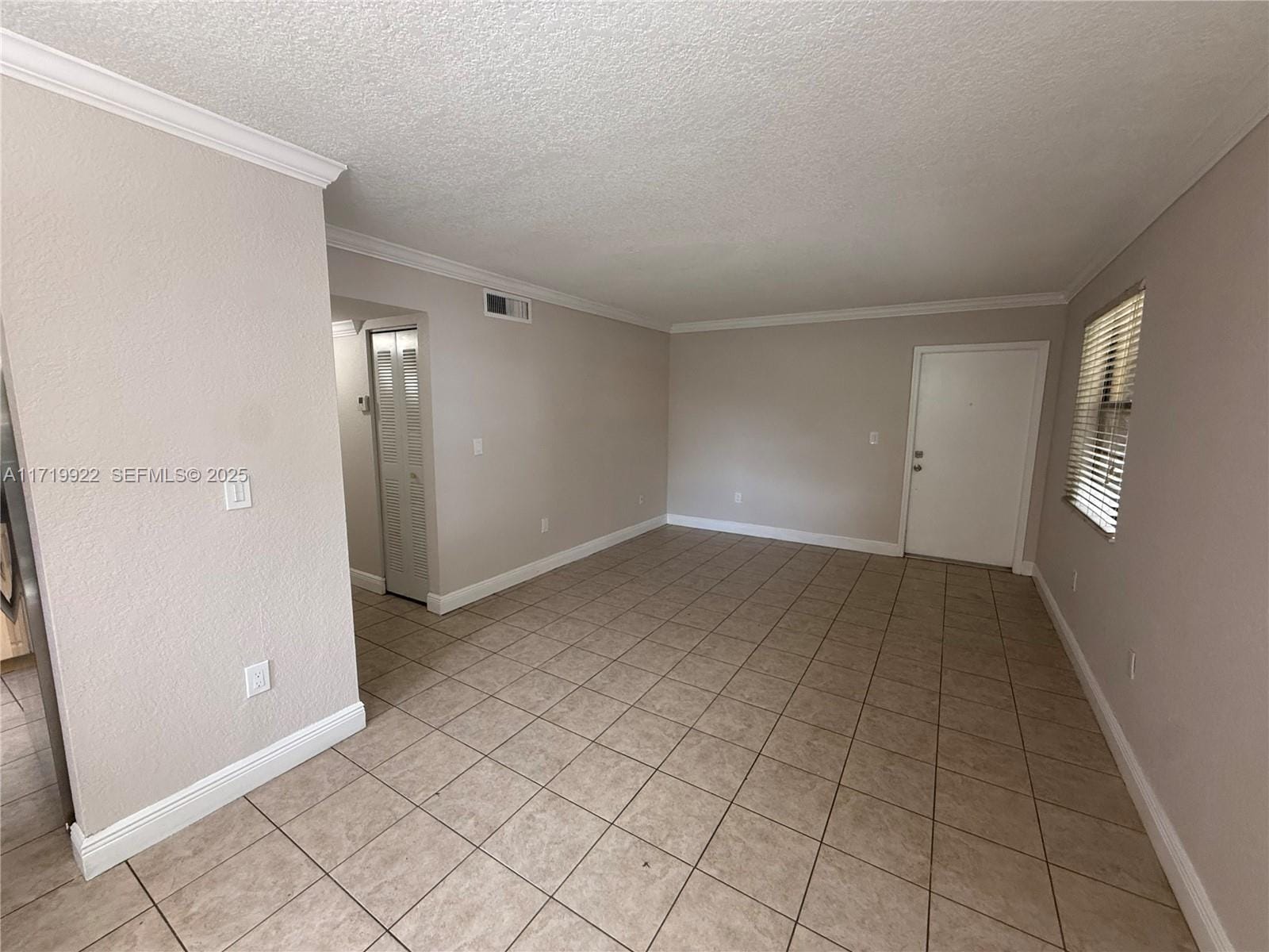 1481 W 41st Street 115, Hialeah, FL 33012 photo 4