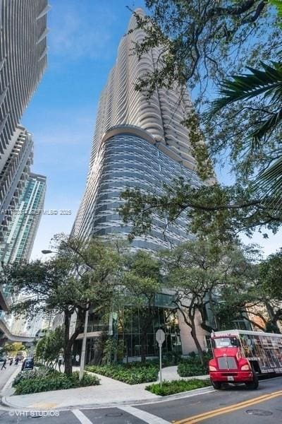 1000 Brickell Plaza 4110, Miami, FL 33131