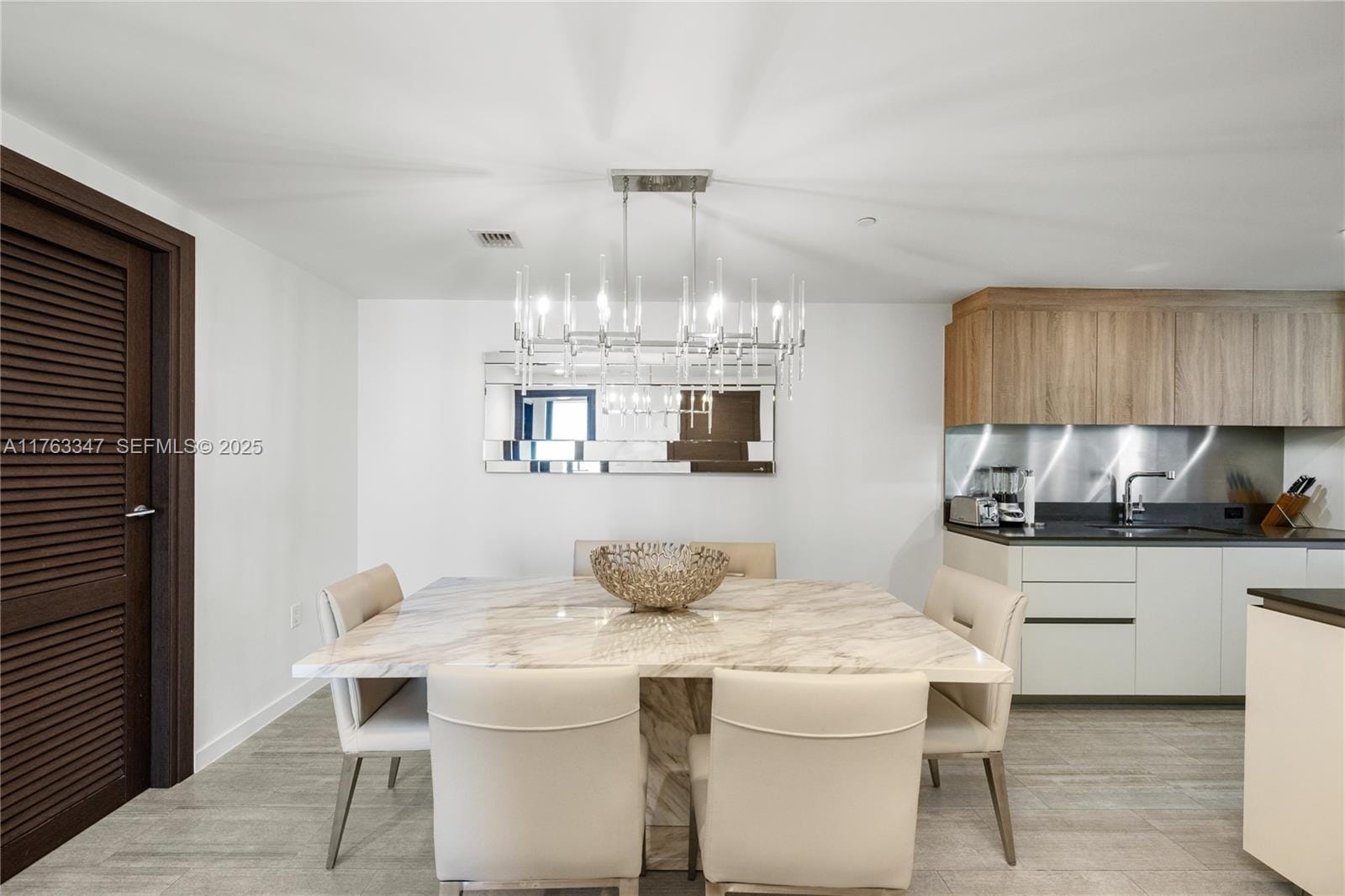 1000 Brickell Plaza 4110, Miami, FL 33131 photo 11