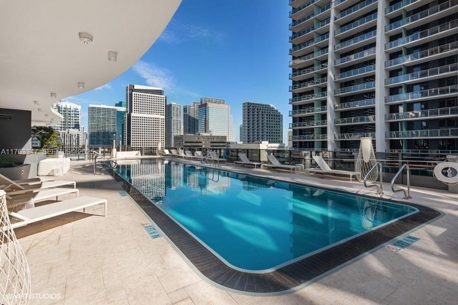 1000 Brickell Plaza 4110, Miami, FL 33131 photo 17