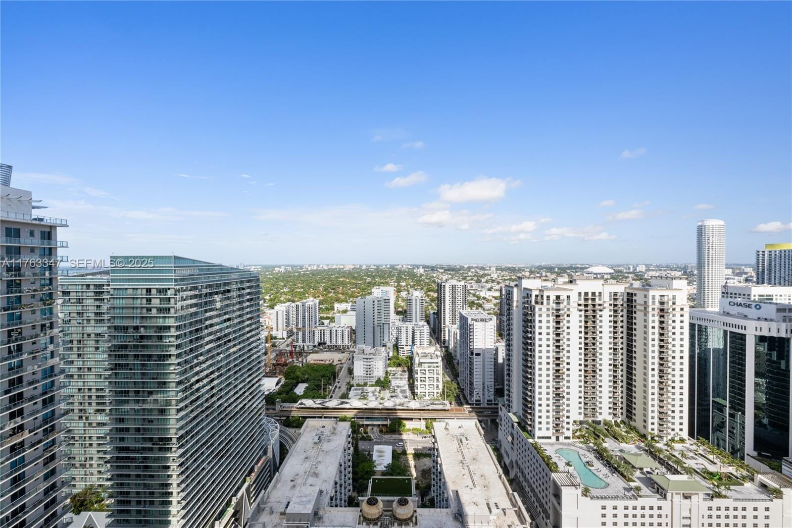 1000 Brickell Plaza 4110, Miami, FL 33131 photo 4