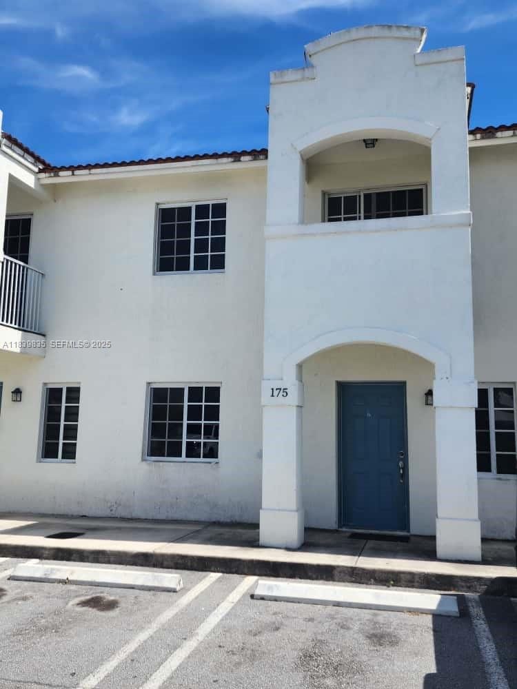 175 SW 6th Lane, Florida City, FL 33034