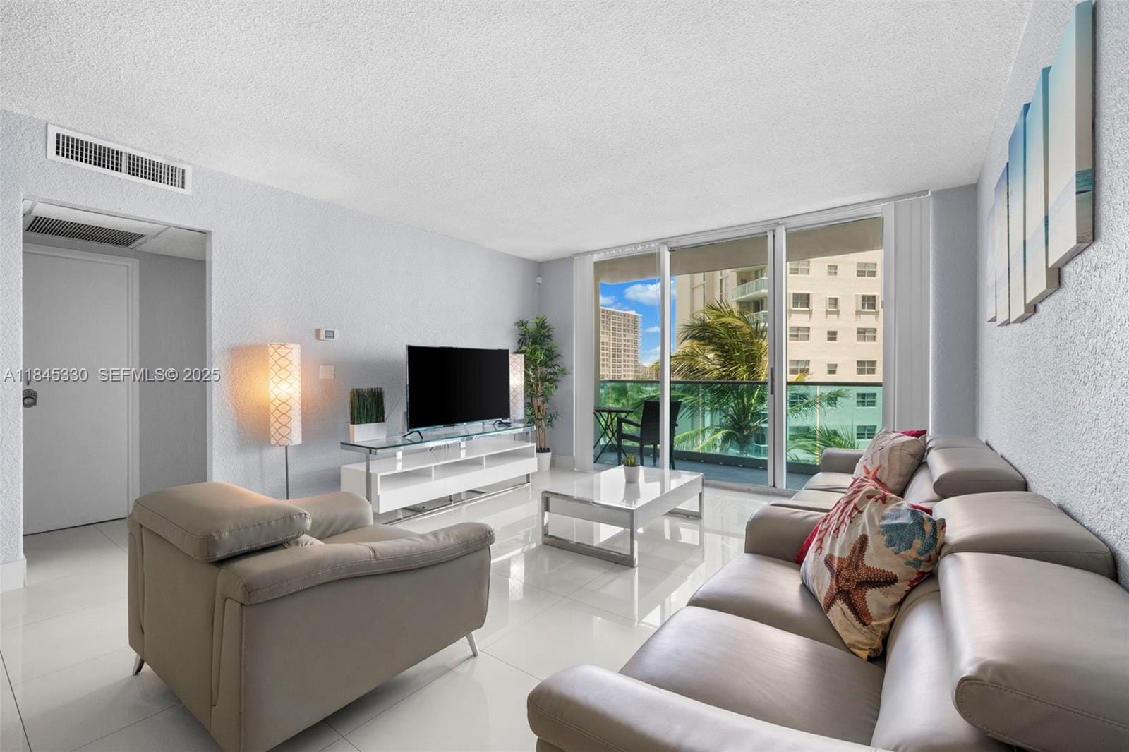 4001 S Ocean Drive 6M — photo 4