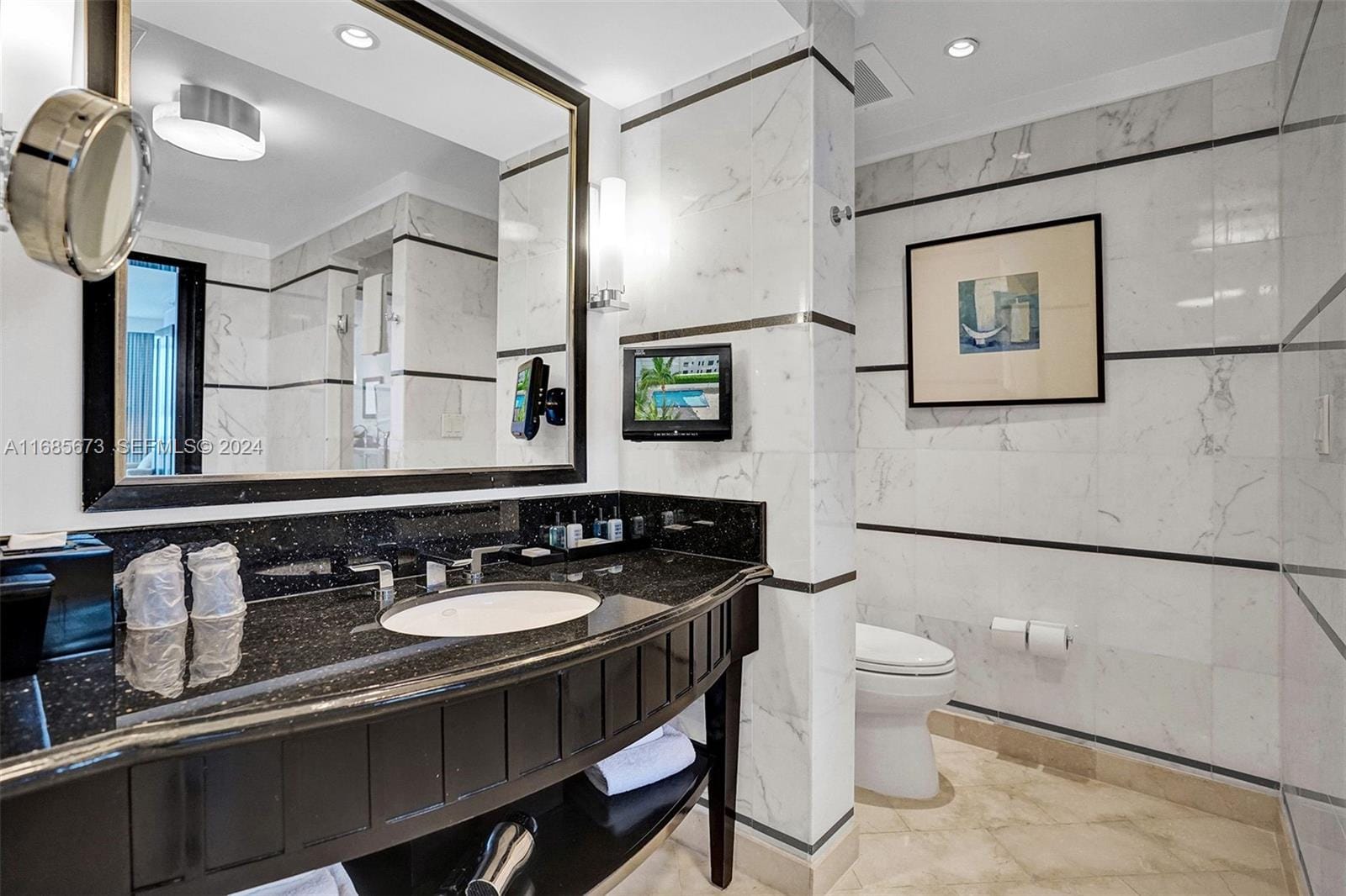 4391 Collins Avenue 915, Miami Beach, FL 33140 photo 24