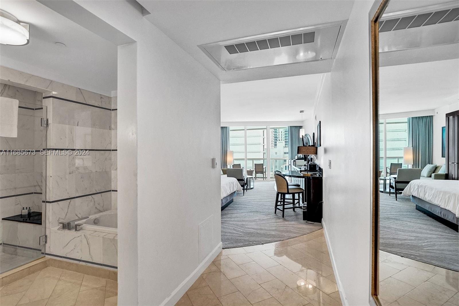 4391 Collins Avenue 915 — photo 10
