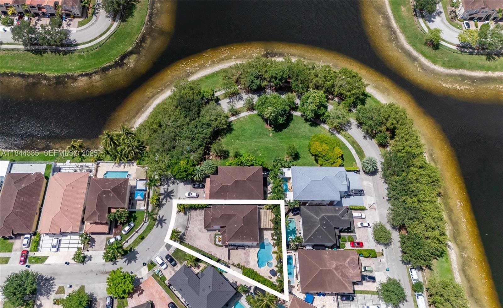 14989 SW 22nd Street, Miami, FL 33185 photo 3