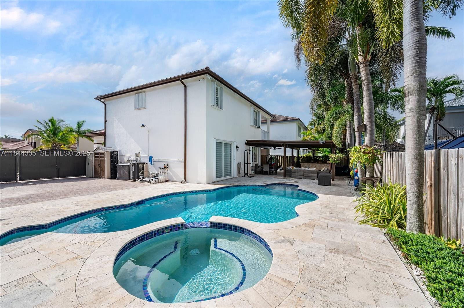 14989 SW 22nd Street, Miami, FL 33185 photo 8