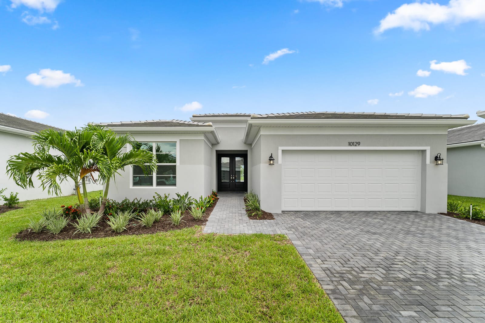 10129 SW Carnelian Street, Port St. Lucie, FL 34987