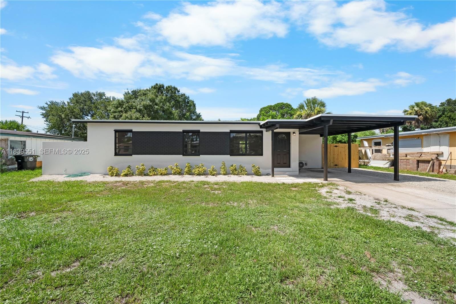 1003 Hispana Avenue, Fort Pierce, FL 34982 photo 2