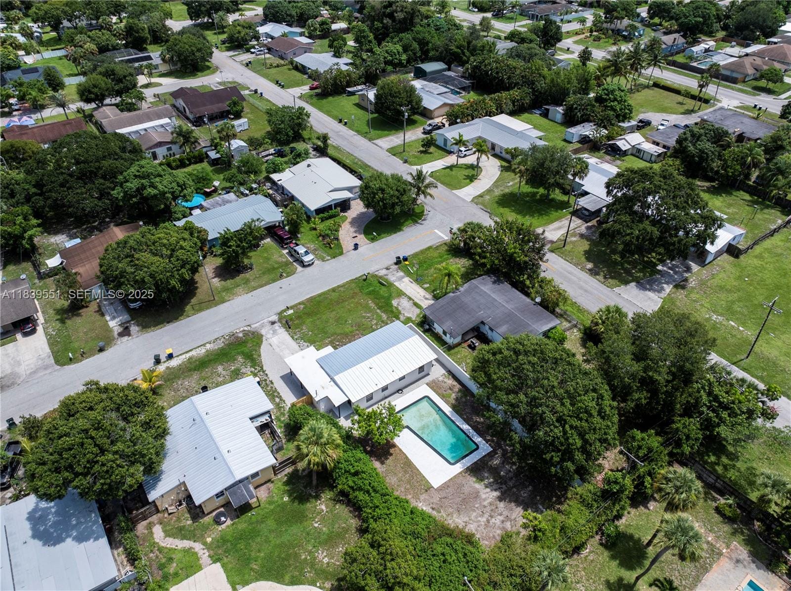 1003 Hispana Avenue, Fort Pierce, FL 34982 photo 4