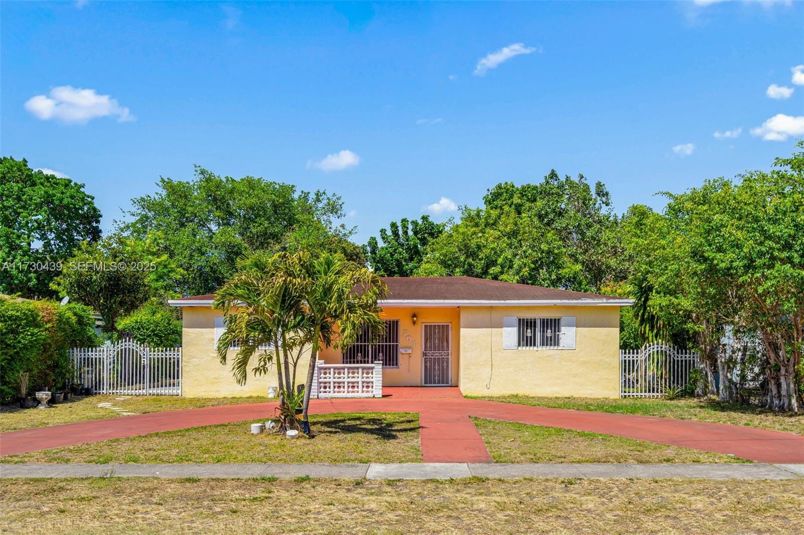701 NE 170th Street, North Miami Beach, FL 33162 photo 3