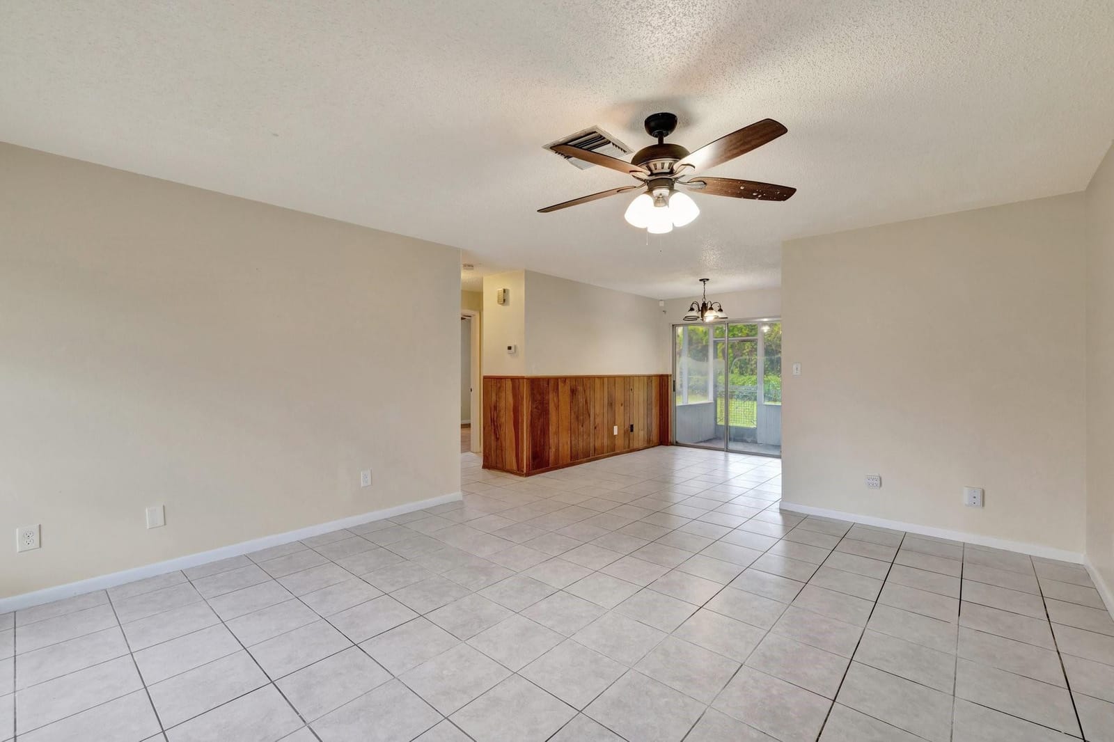 7202 Penny Lane — photo 3