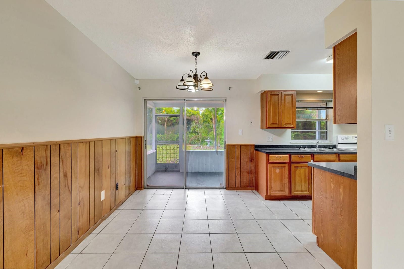 7202 Penny Lane — photo 6