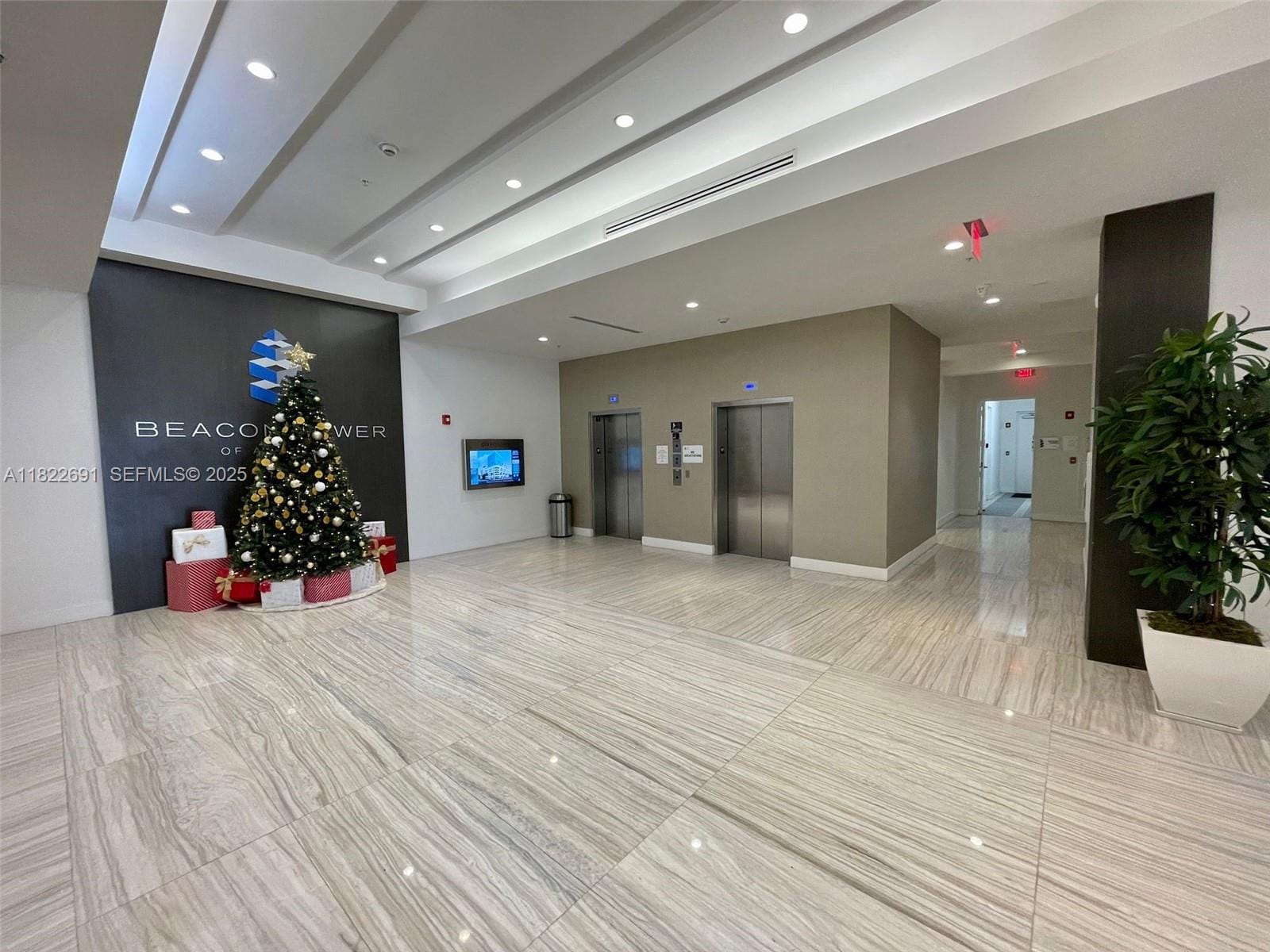 20200 W Dixie Highway 603 — photo 9
