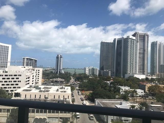 121 NE 34th Street 806, Miami, FL 33137 photo 17