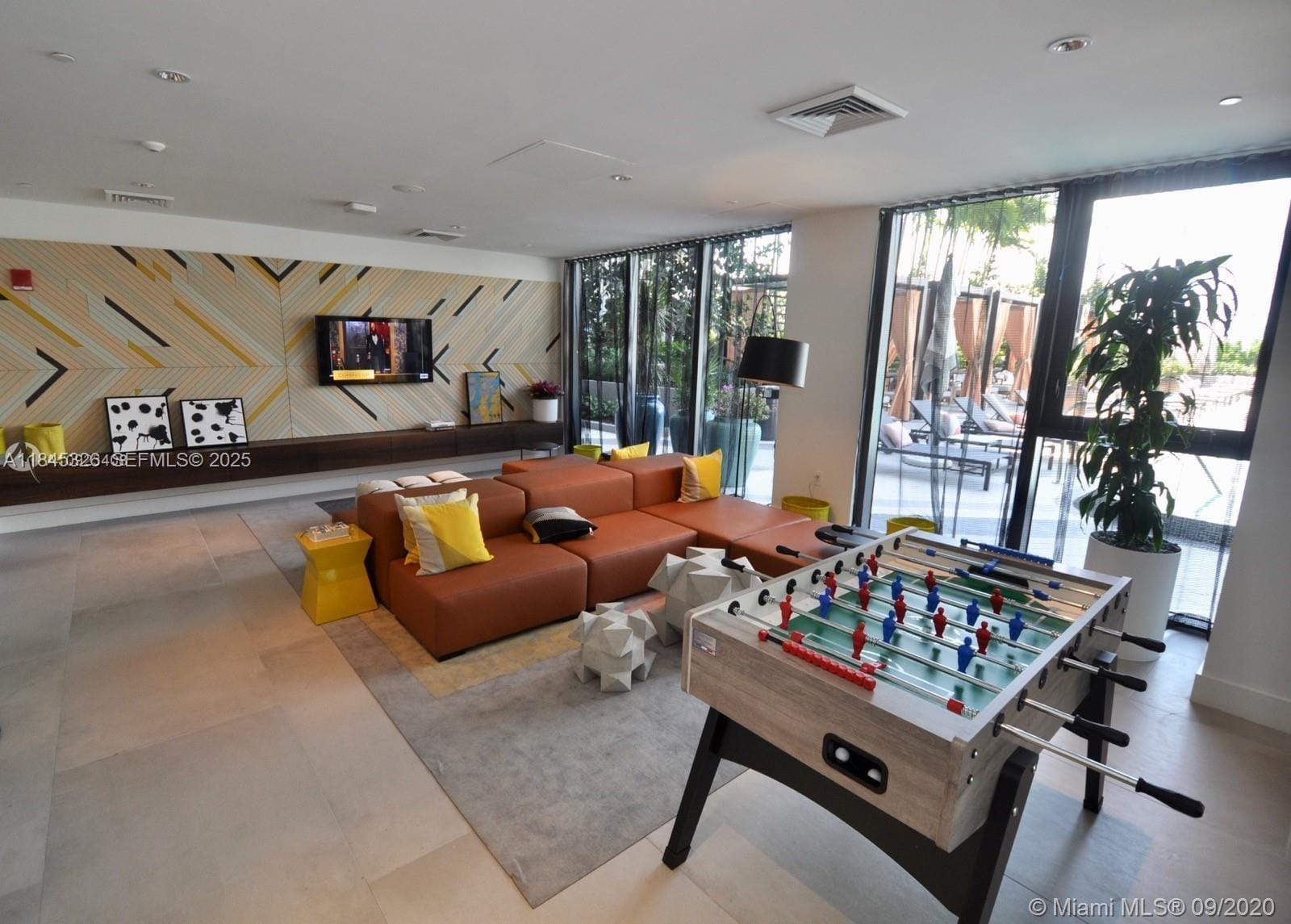 121 NE 34th Street 806, Miami, FL 33137 photo 19
