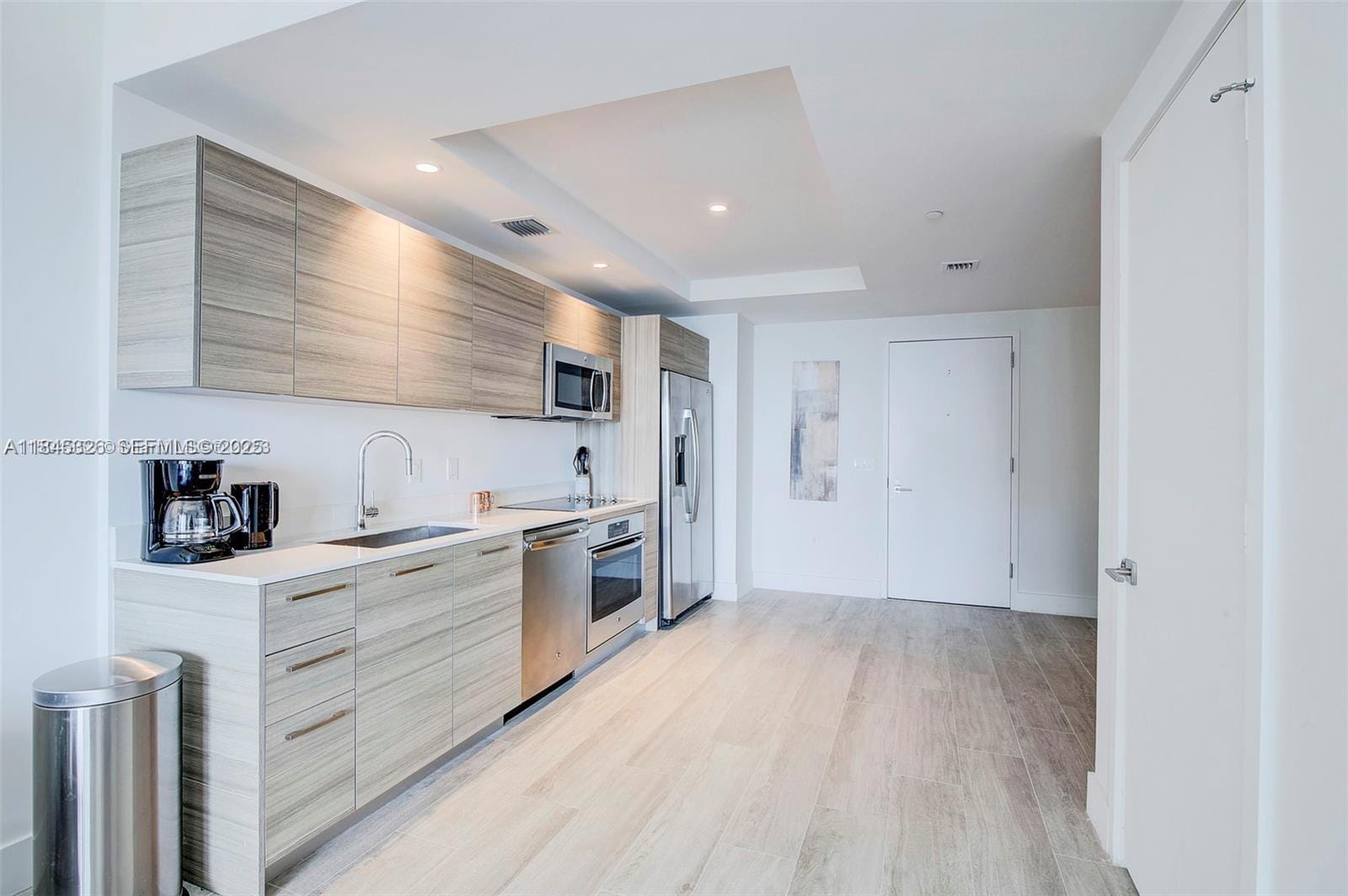 121 NE 34th Street 806, Miami, FL 33137 photo 4