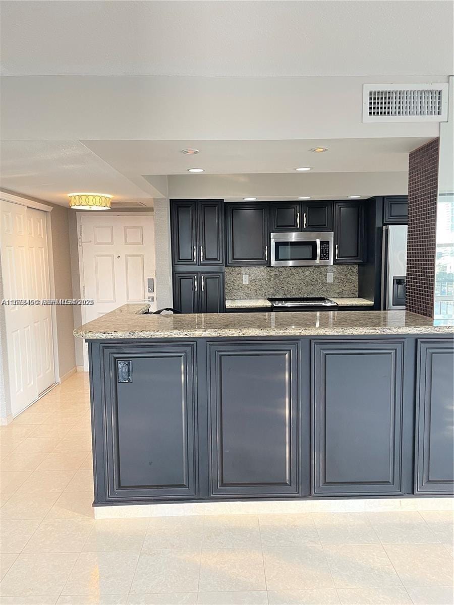 1000 Parkview Drive 920 — photo 12