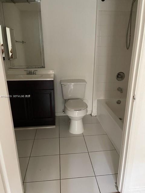 2494 Centergate Drive 102 — photo 4