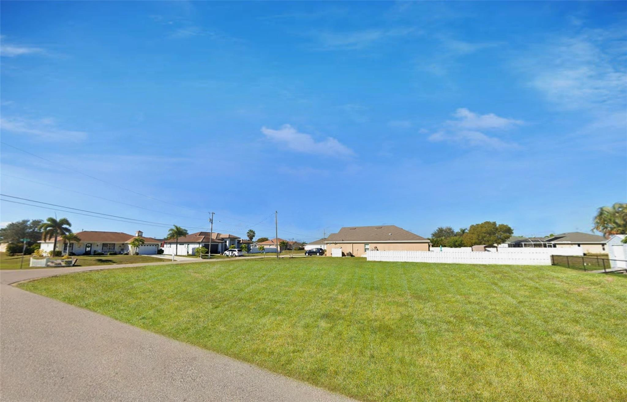 2101 SW 25th Terr Cape