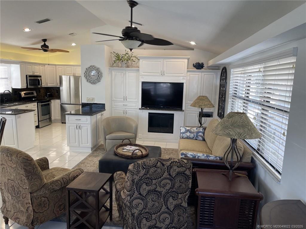 286 Nettles Boulevard — photo 4