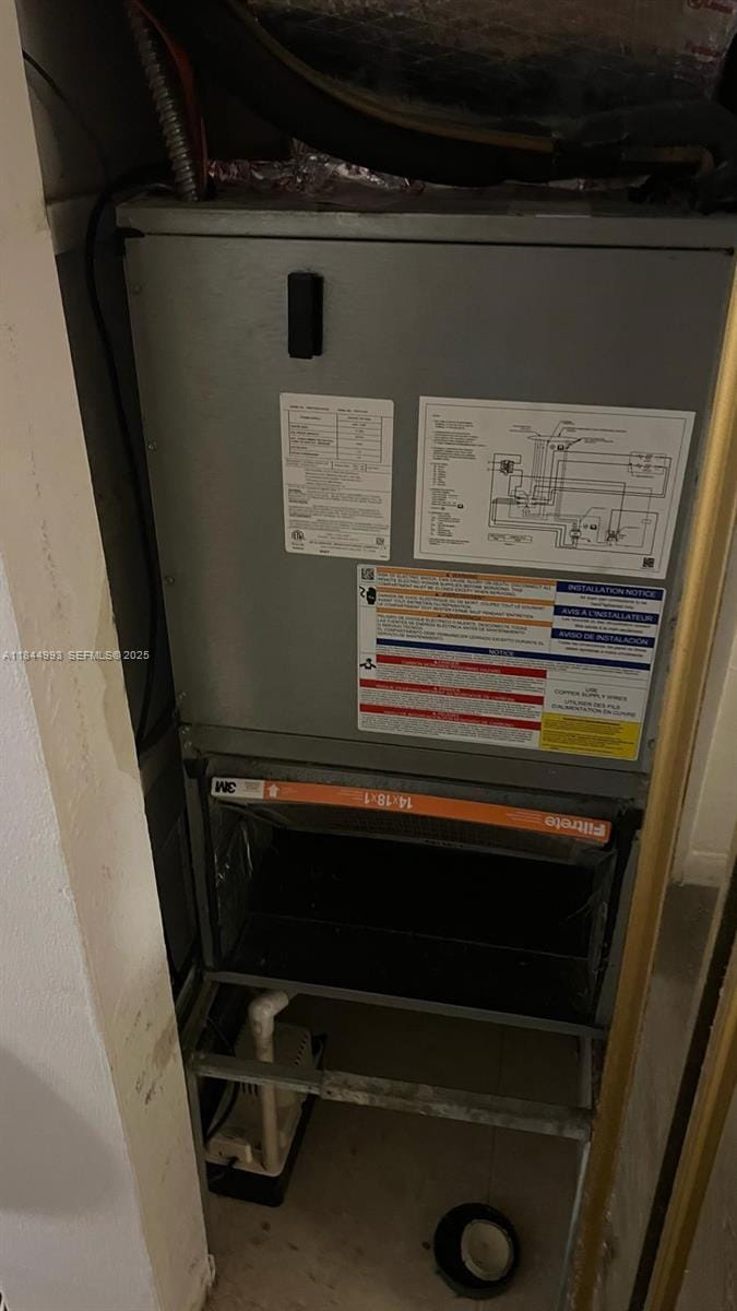 19080 NE 3rd Court 307 — photo 12