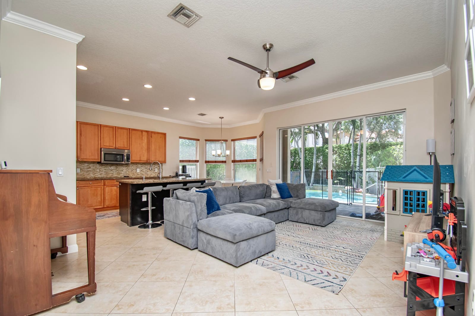 9851 Palma Vista Way — photo 11
