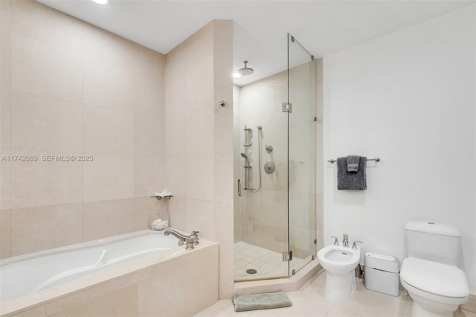 6799 Collins Avenue 312, Miami Beach, FL 33141 photo 13