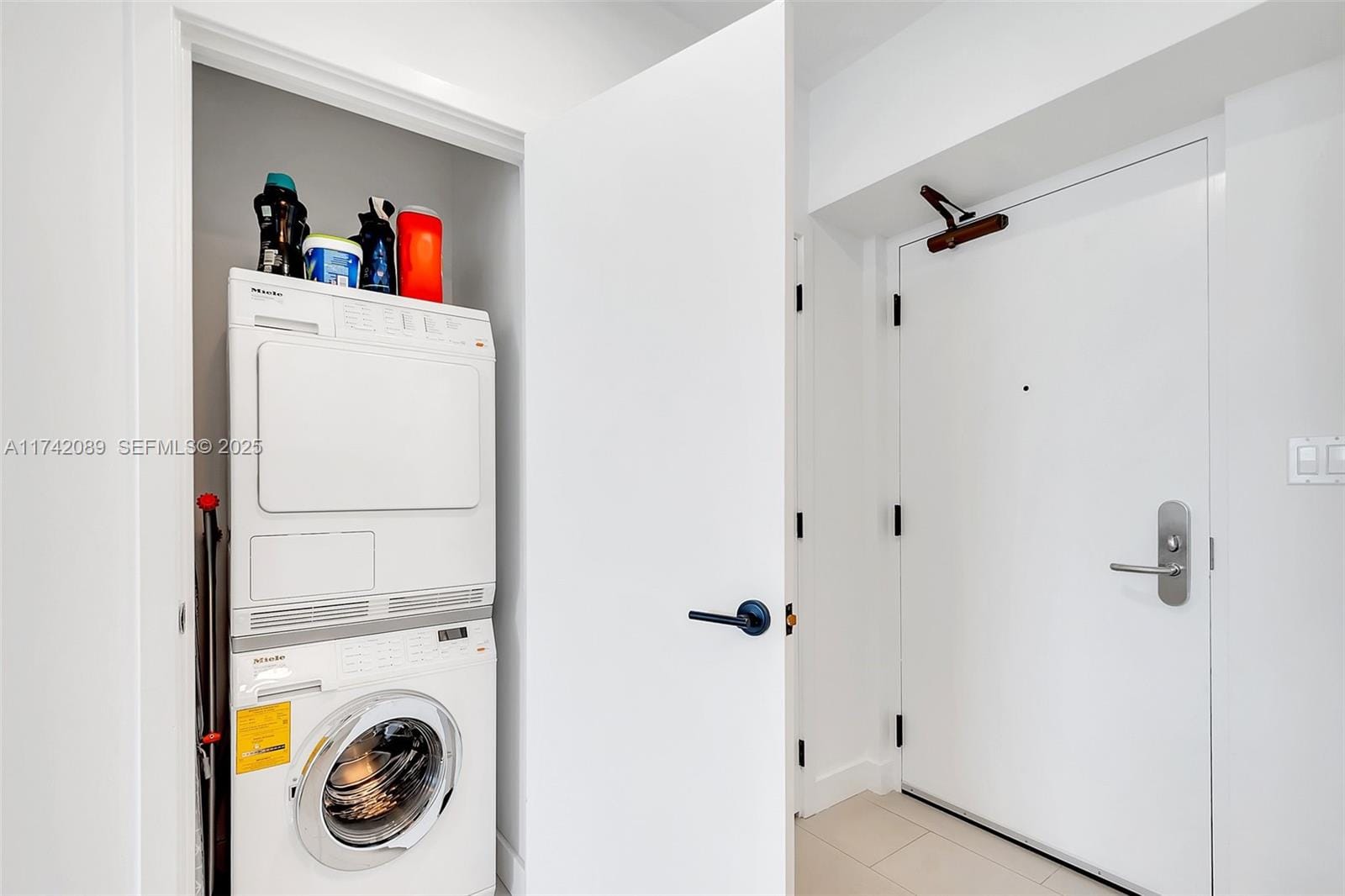 6799 Collins Avenue 312 — photo 4