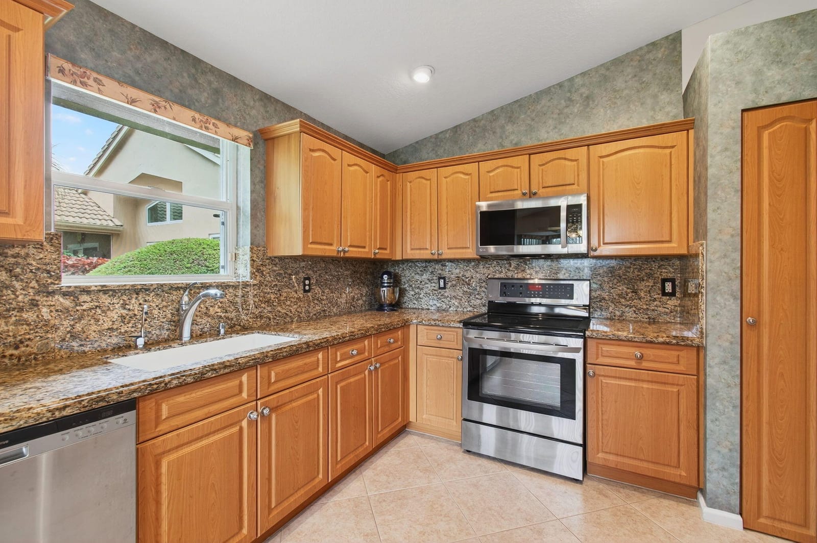 14190 Castlerock Way, Delray Beach, FL 33446 photo 28
