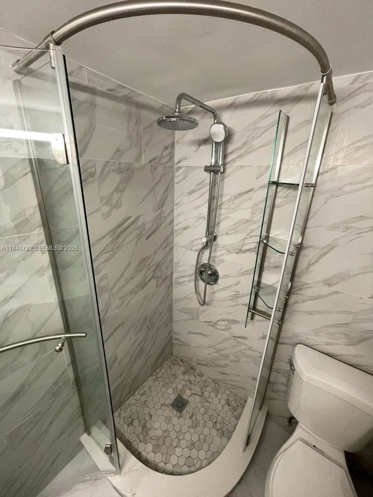 1530 NE 191st Street 145, Miami, FL 33179 photo 13