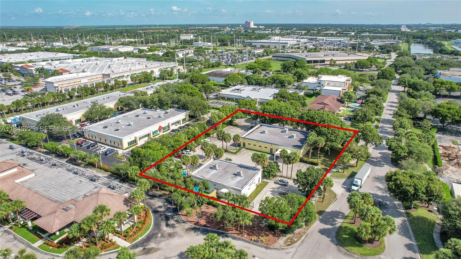 5201 Village Boulevard, West Palm Beach, FL 33407